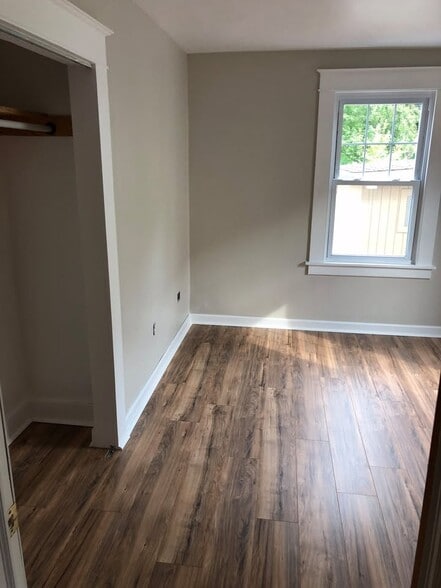 Building Photo - 20 Highwood Ave