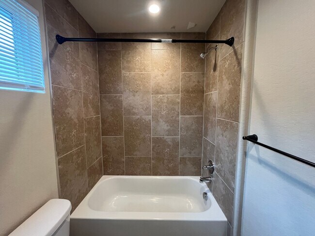 Building Photo - 6319 Luglio Ln