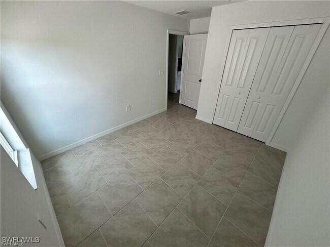 Building Photo - 7116 Ponderosa Pne Dr
