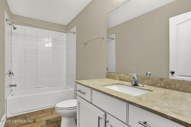 Building Photo - 3821 Coastal Cove Cir
