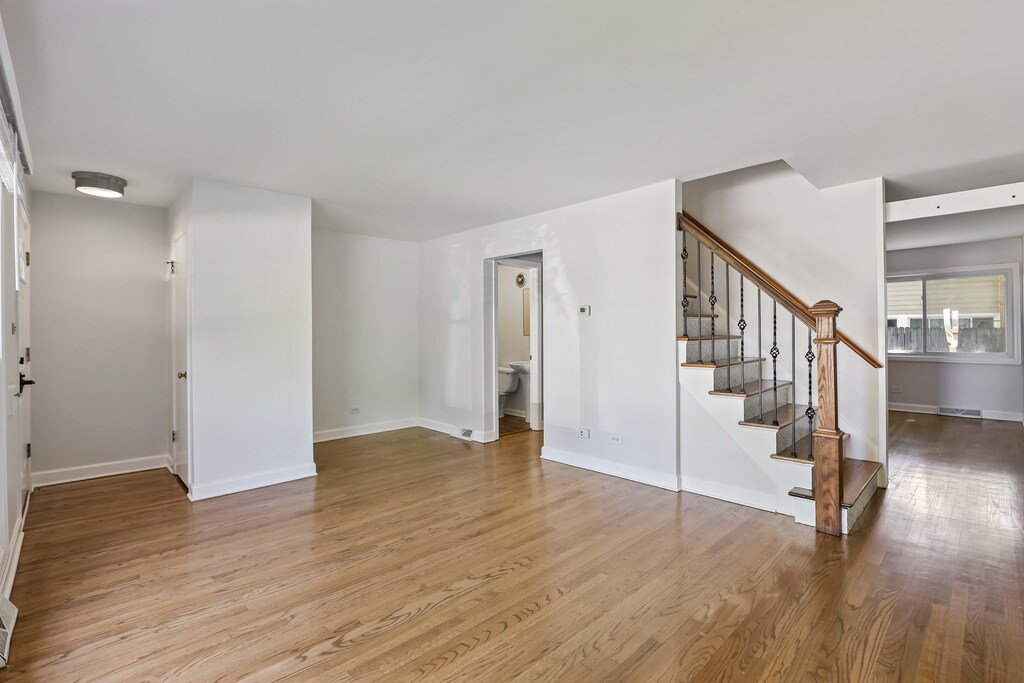 Building Photo - 241 S Edgewood Ave