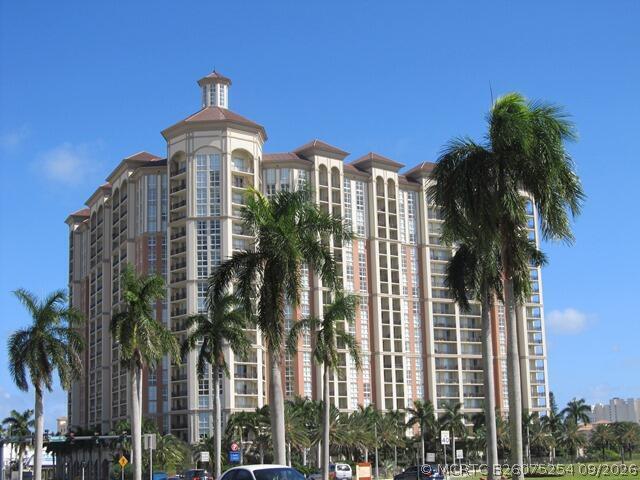 Building Photo - 550 Okeechobee Blvd
