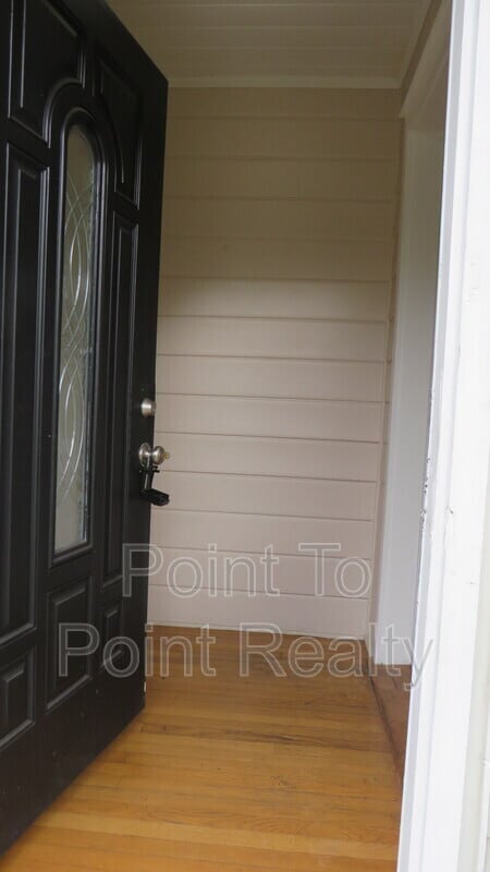 Building Photo - 4811 Sefa Cir N