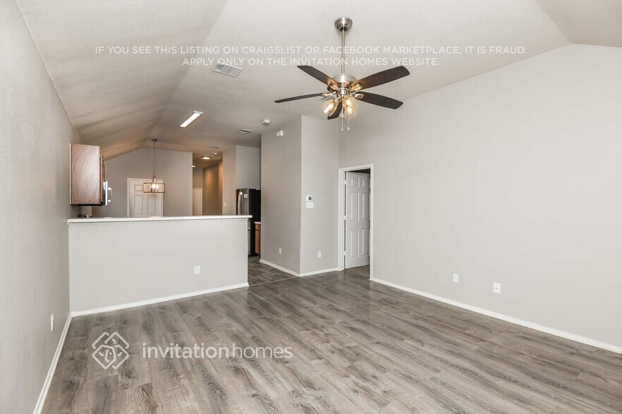 Building Photo - 3045 Spotted Owl Dr