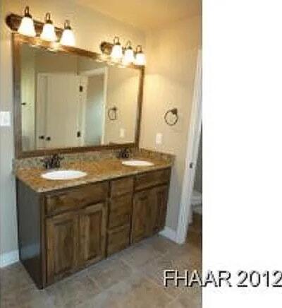 Building Photo - 1120 Chaucer Ln