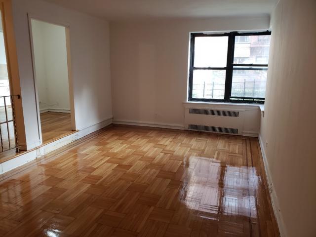 Building Photo - 1 bedroom in Flushing NY 11372