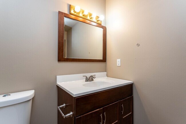 Building Photo - Comfortable Ranch-Style Living with Large Fenced Backyard!