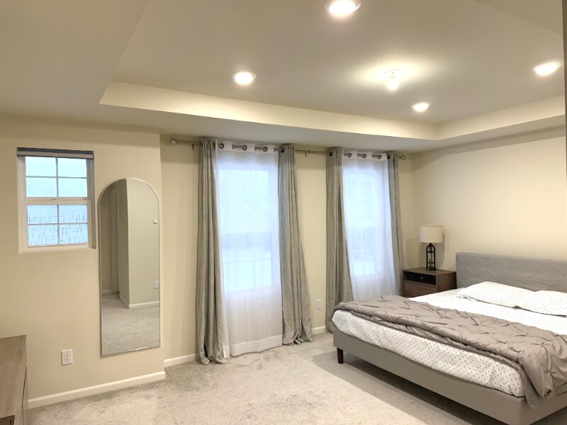 Building Photo - 525 Addison Cir