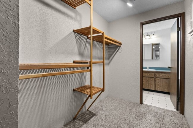 Building Photo - 3Bd/2Ba Seattle House