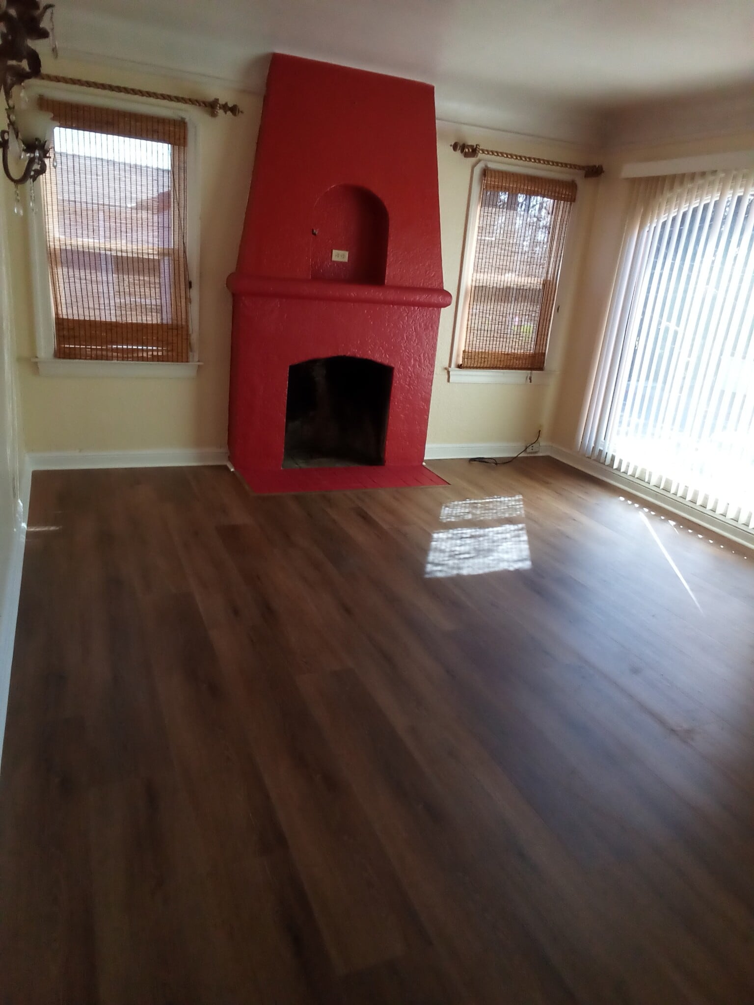 Building Photo - 1426 Amador St