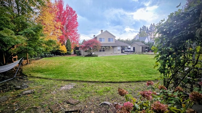 Building Photo - 3391 NE Jackson Rd Loop