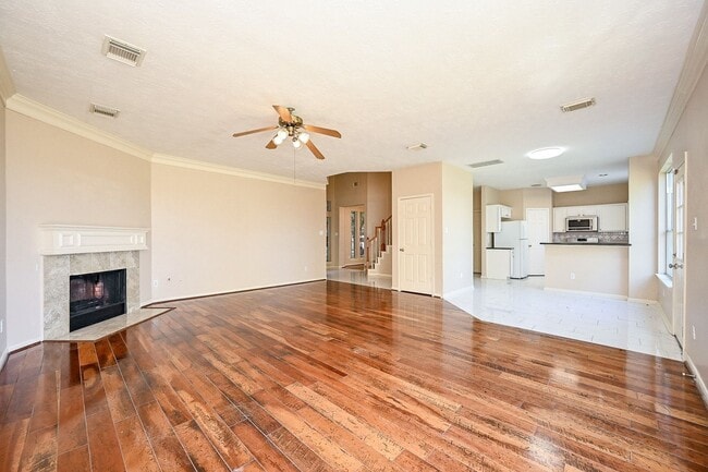 Building Photo - 4815 Knights Branch Dr