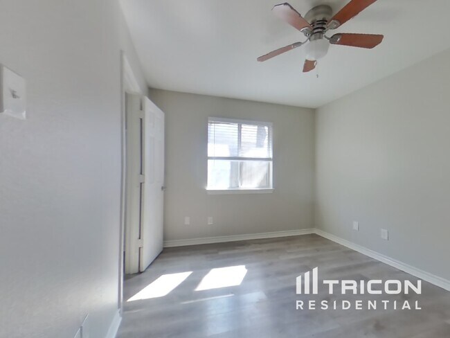 Building Photo - 3709 Pueblo St