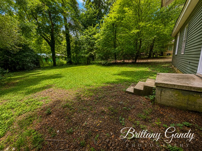 Building Photo - 3826 Huston St
