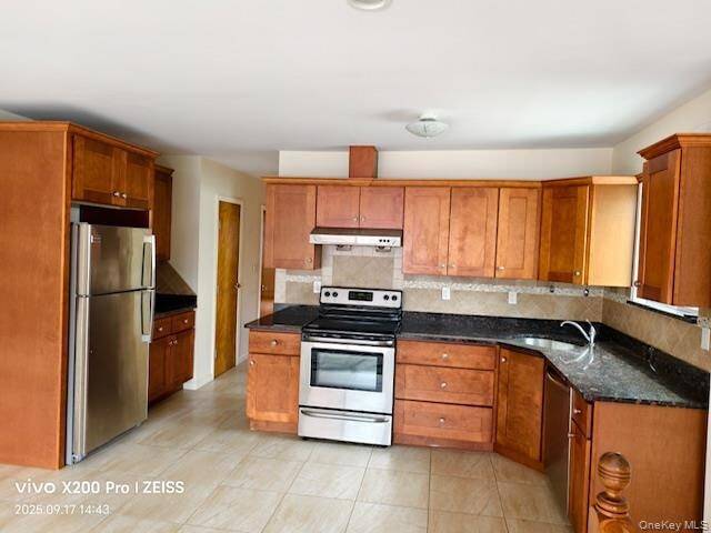 Primary Photo - 43-44 249th Street Unit