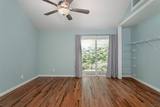 Building Photo - 4139 Rosser Square