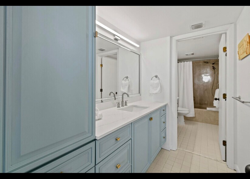 On-suite - 5047 N Highway A1A