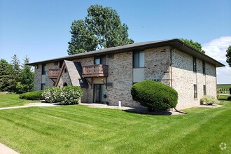 Building Photo - Golf Bridge Apartments