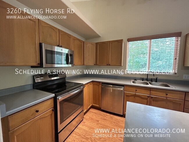 Building Photo - 3260 Flying Horse Rd