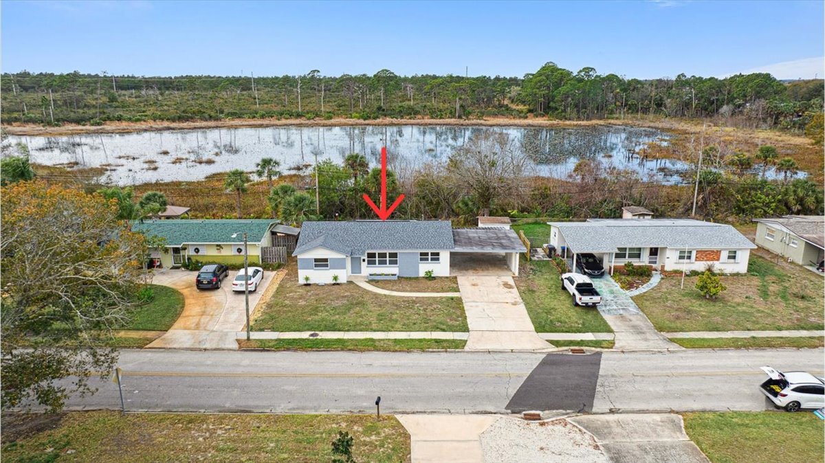Building Photo - 4800 Key Largo Dr W