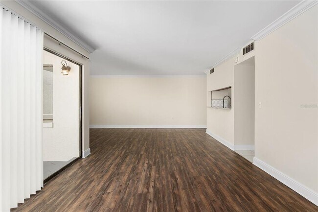 Building Photo - 1727 NE 36th Ave