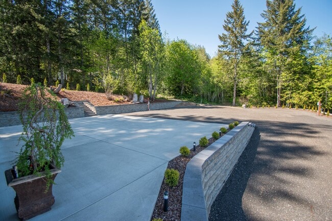 Building Photo - 161 N Harvey Terrace Dr