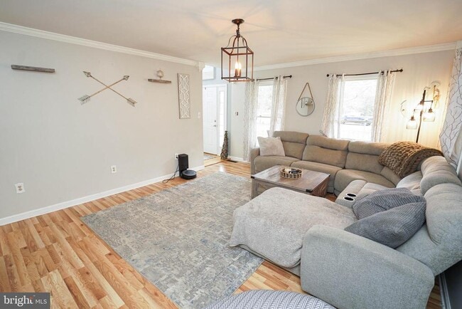 Building Photo - 3727 Village Trail