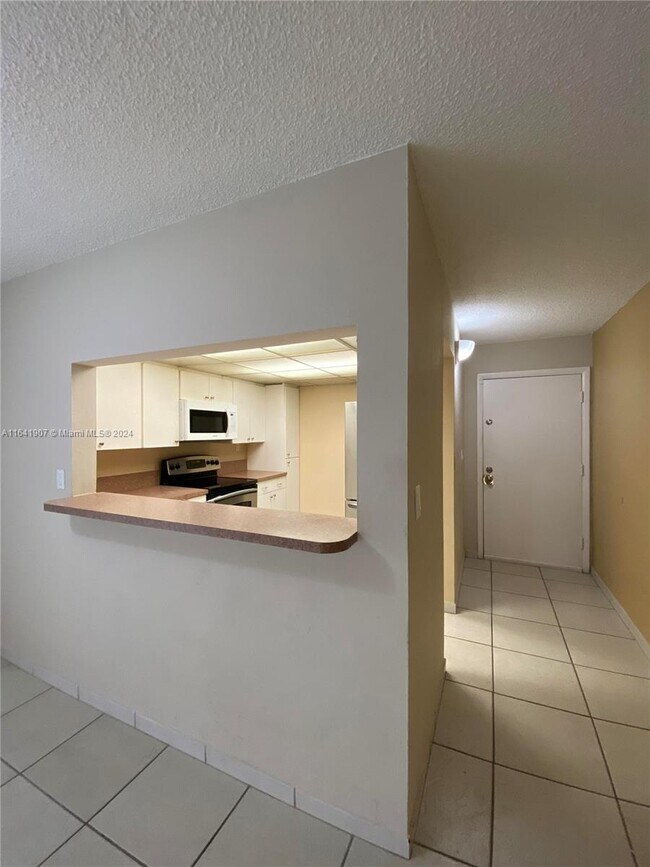 Building Photo - 11207 SW 88th St