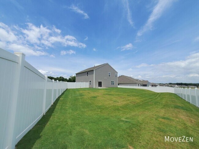 Building Photo - 349 Silicon Dr