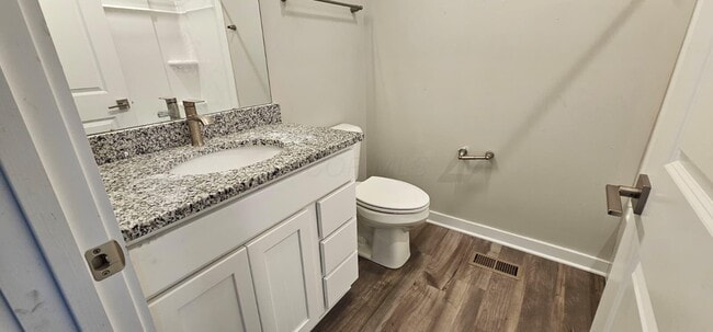 Building Photo - 125 Lenell Lp