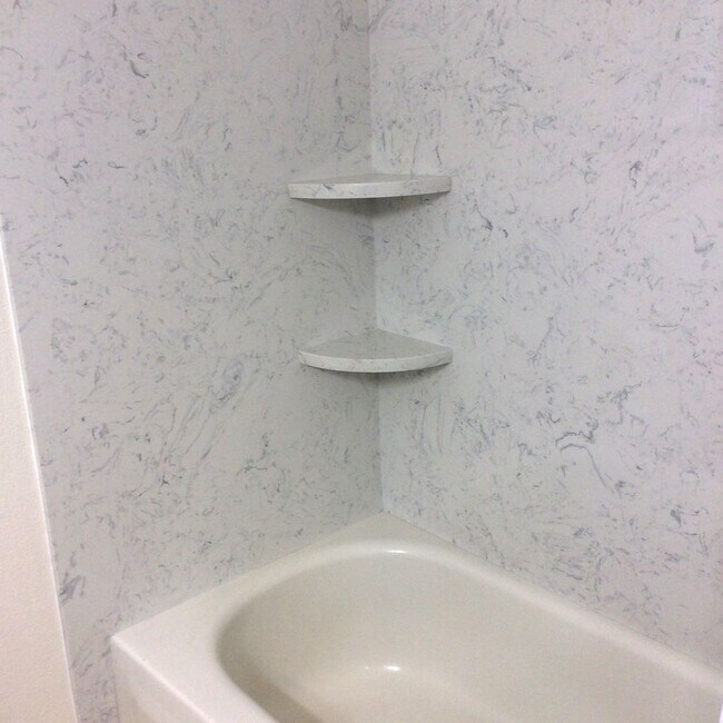 Building Photo - Kemper