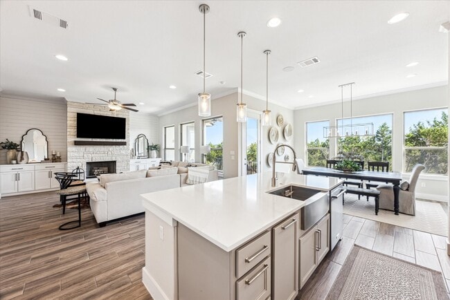 Building Photo - 6821 Little Serenity Cove