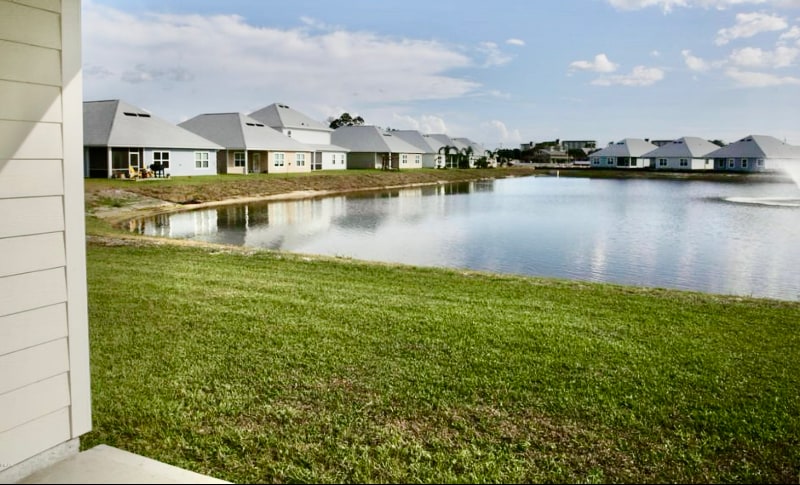 Building Photo - 115 Moonraker Cir
