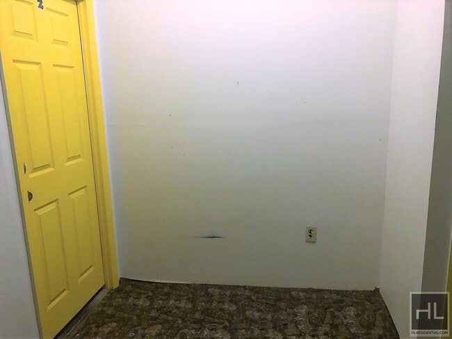 Building Photo - HALSEY STREET