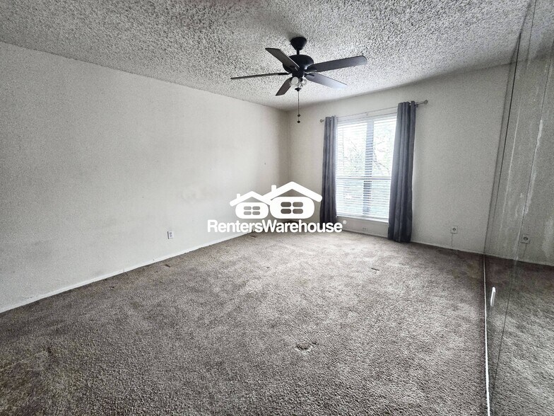Building Photo - 4837 Cedar Springs Rd