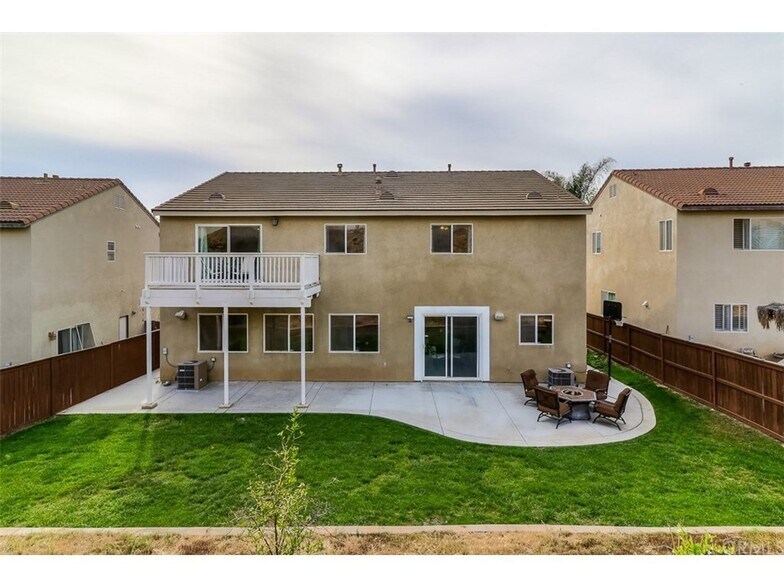 Building Photo - 26426 Mare Ln