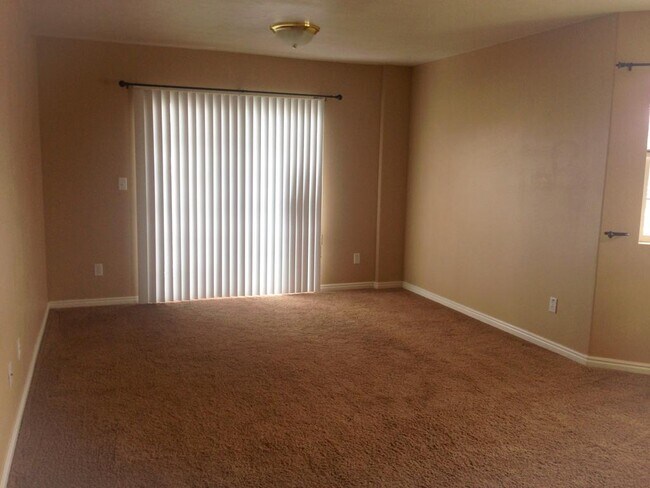 Building Photo - 14001 S Sonora Way