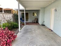 Building Photo - Beautifully Remodeled 2-Bedroom, 2-Bath Co...