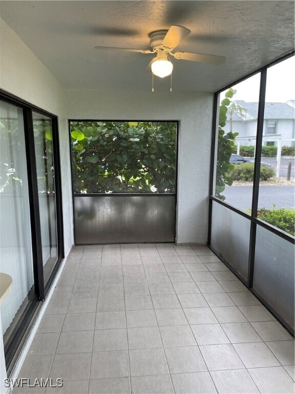 Building Photo - 13331 Greengate Blvd