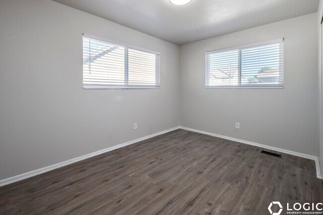 Building Photo - 7338 Rusty Dr