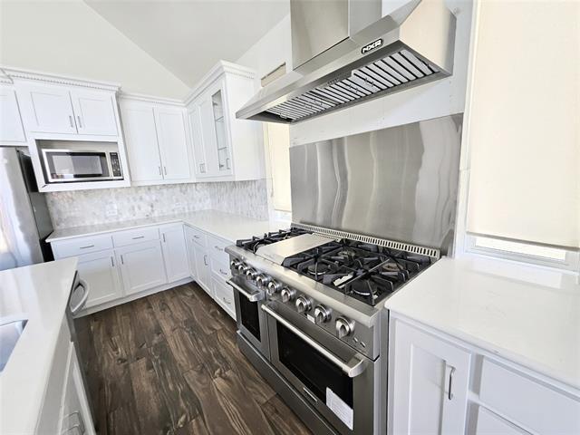 Building Photo - 319 Chandan Wy