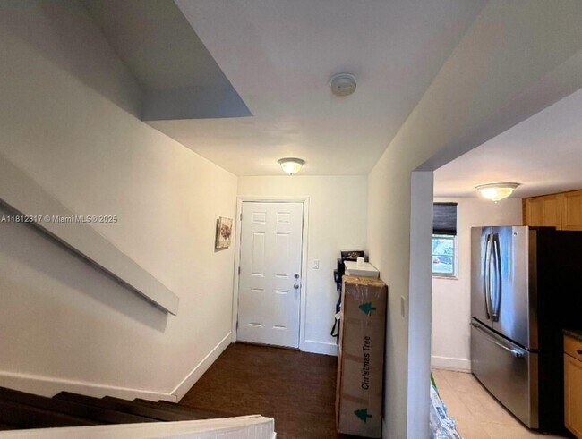 Building Photo - 231 NW 109th Ave