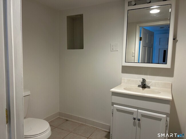 Building Photo - 97 Godfrey Rd