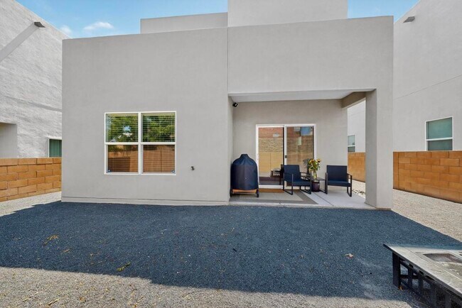 Building Photo - 9609 Sage Ranch Ct