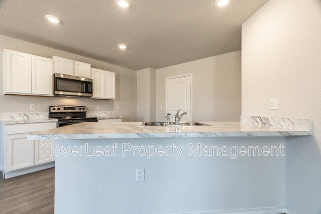 Building Photo - 1507 Middlecoff Ter