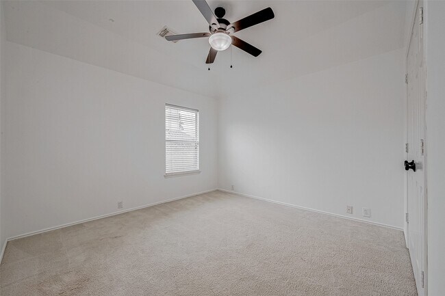 Building Photo - 20802 Louetta Oak Dr