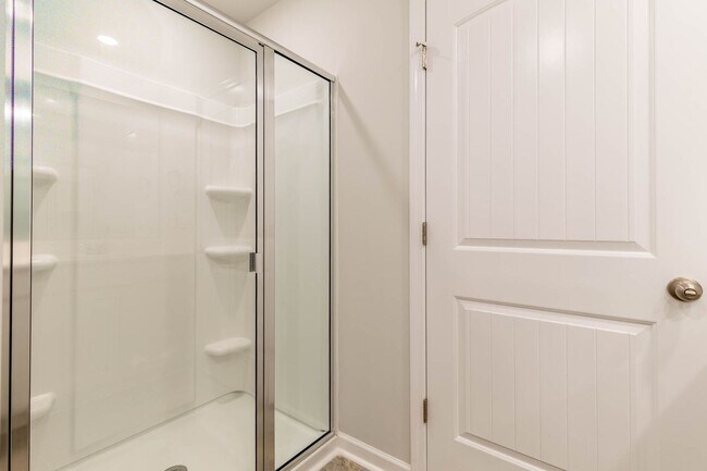 Building Photo - 626 Longtail Ln