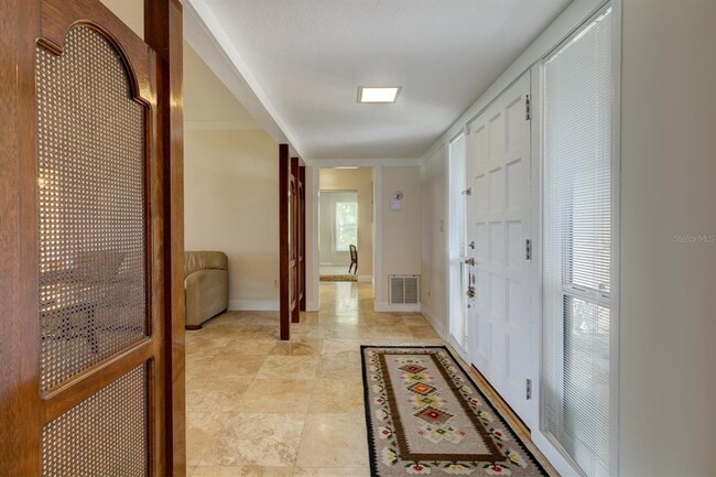 Building Photo - 5616 Trimble Park Rd