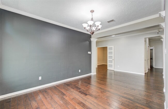 Building Photo - 14806 Flowerwood Dr