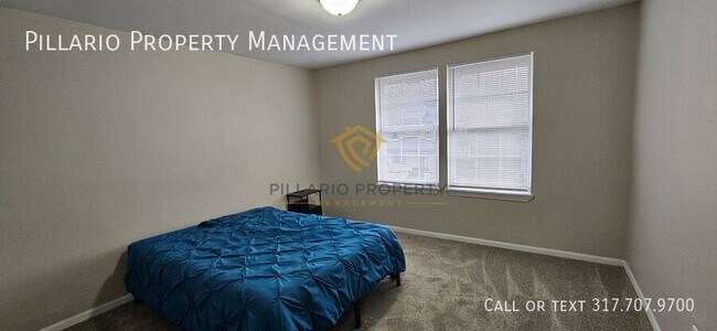 Building Photo - 933 N Dearborn St